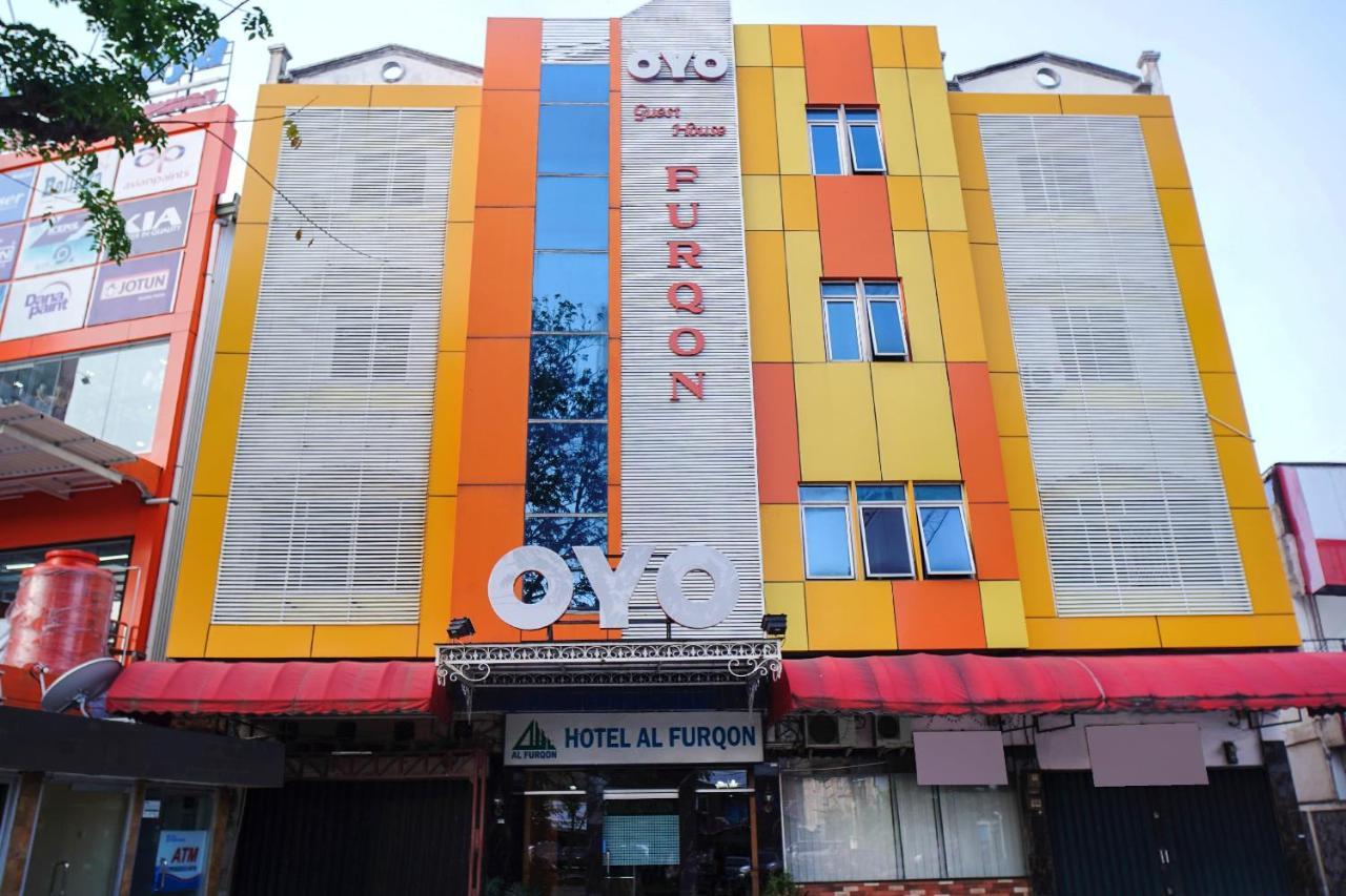 OYO 142 Hotel Al Furqon Syariah Palembang Exterior foto