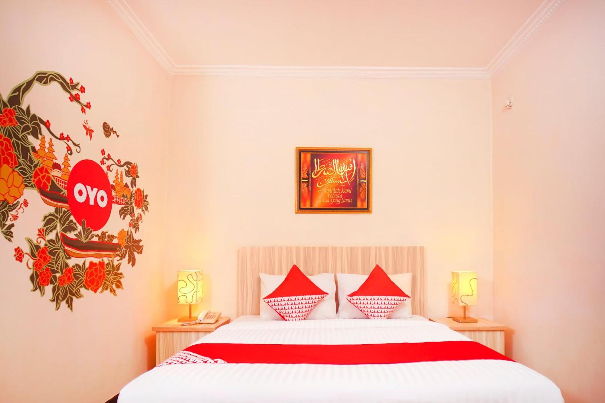 OYO 142 Hotel Al Furqon Syariah Palembang Exterior foto