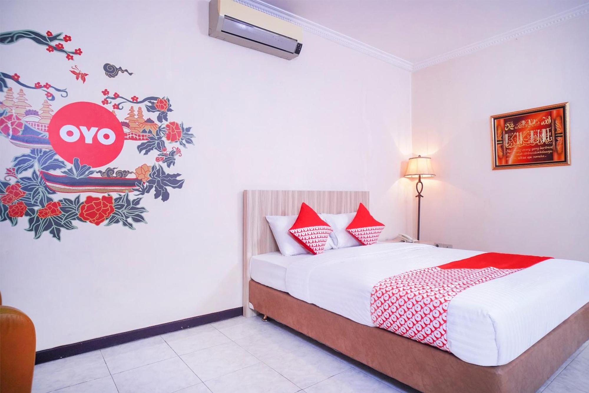 OYO 142 Hotel Al Furqon Syariah Palembang Exterior foto